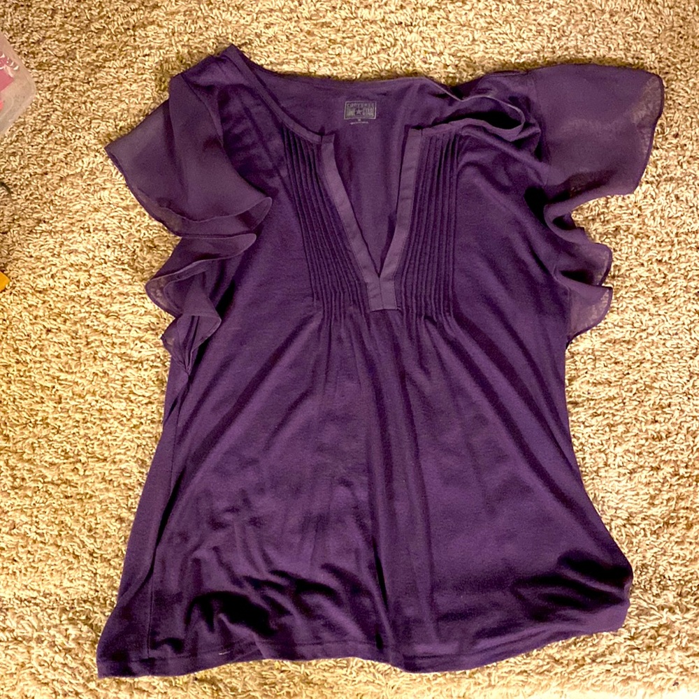 Women’s Converse Top. Size Medium